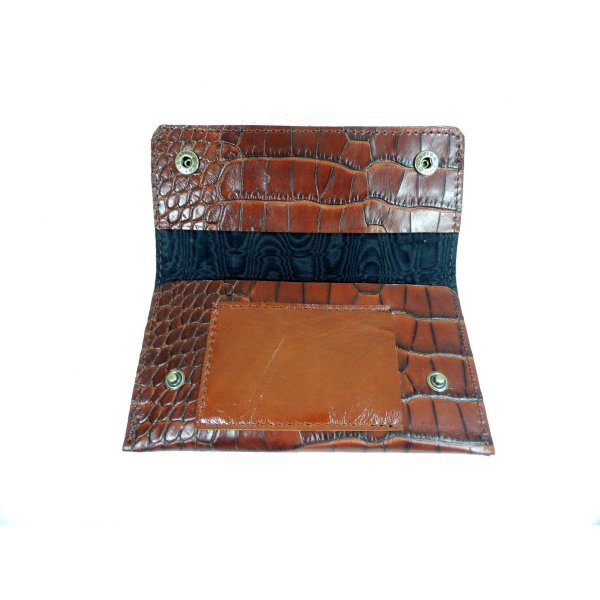 Scherzo del tabacco con stampa coccodrillo