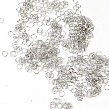 Lot de 130 anneaux de jonction m&eacute;tal coloris argent diam&egrave;tre 5mm